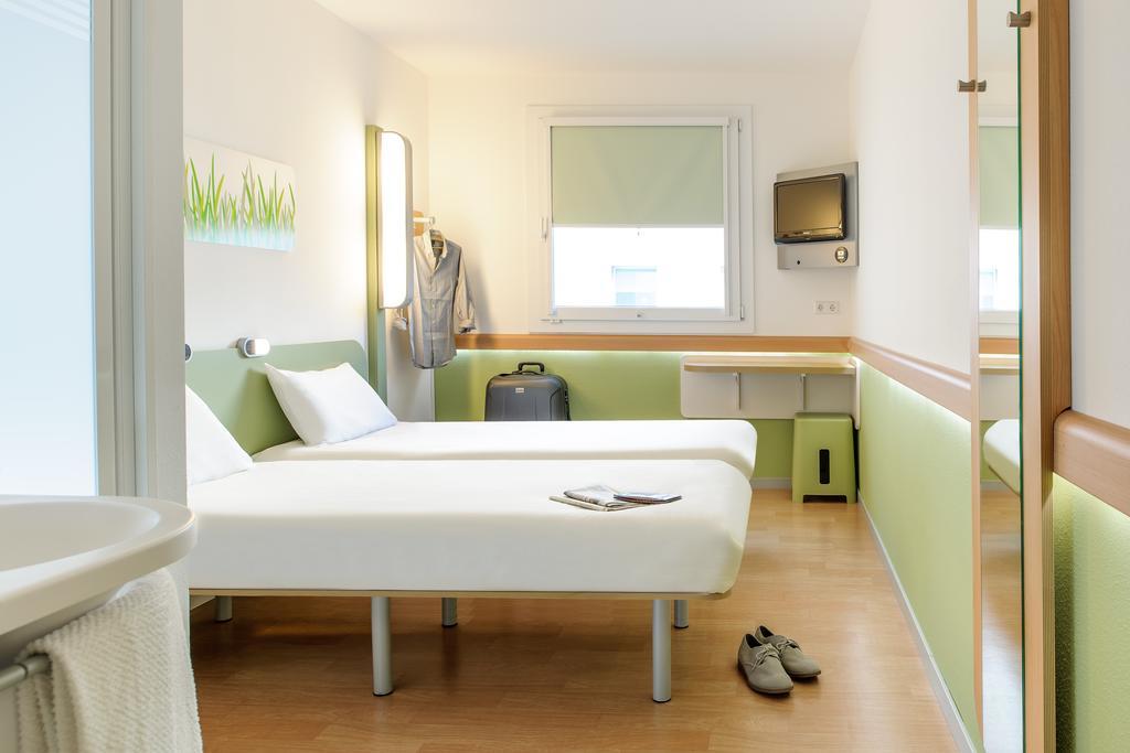 Ibis Budget Stuttgart City Nord מראה חיצוני תמונה